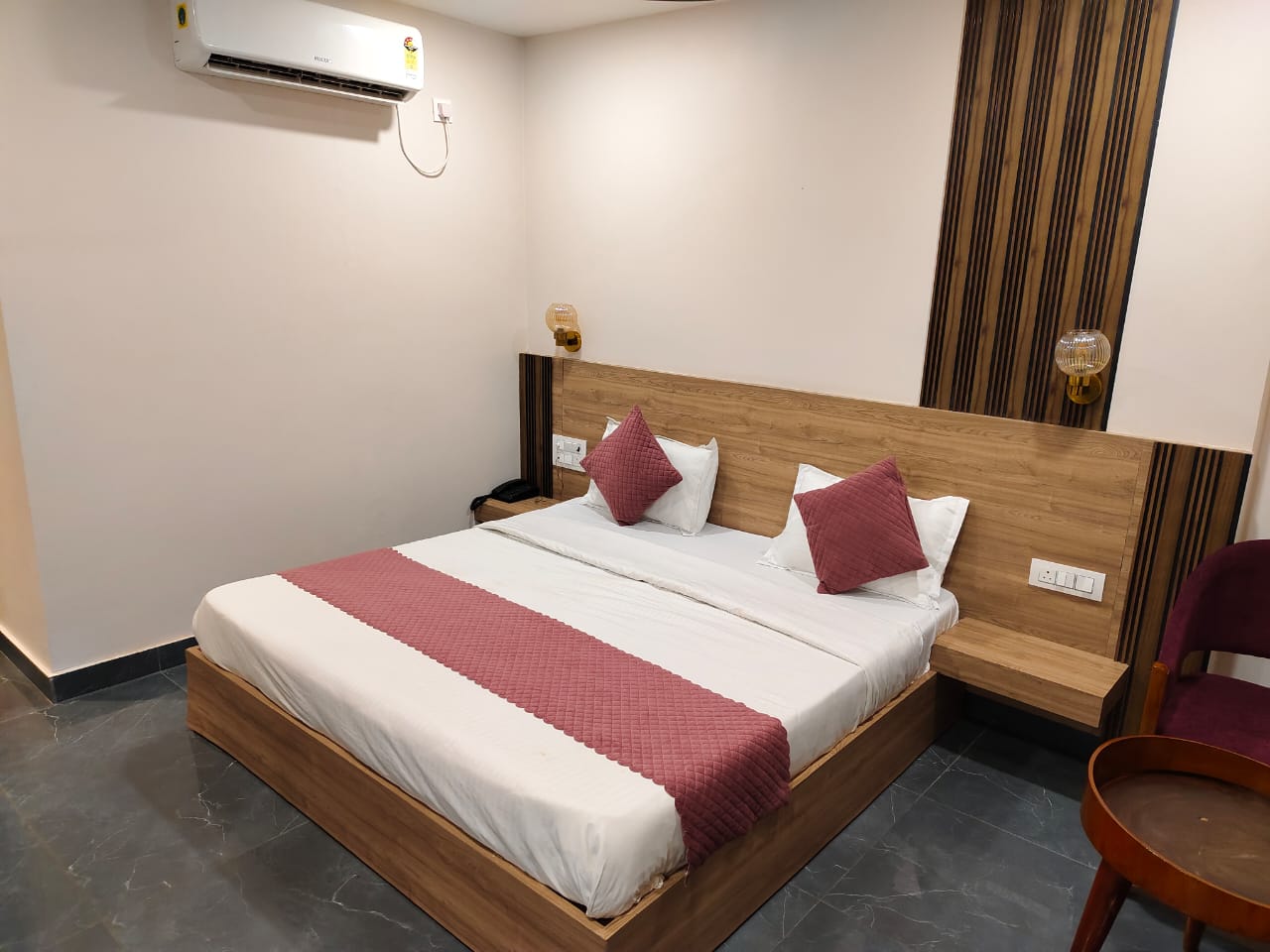 HOTEL NAMAY INN