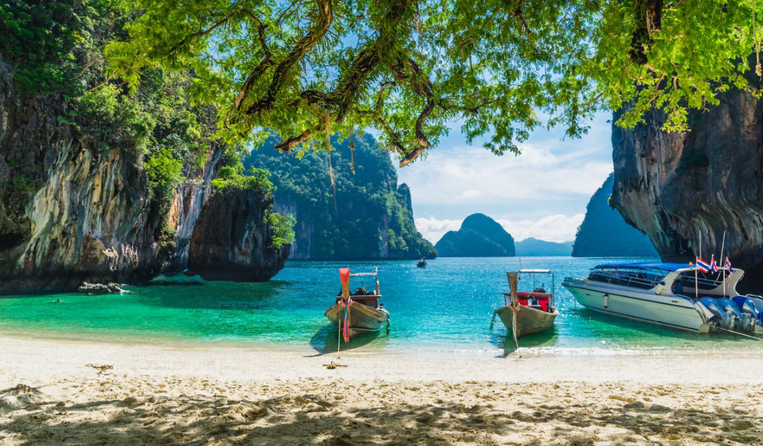 AMOUR ANDAMAN 5 NIGHTS 6 DAYS