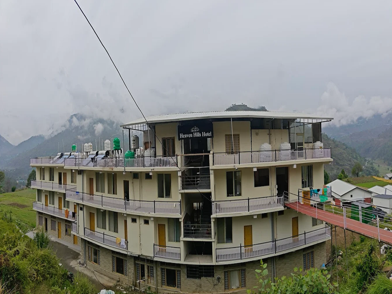 HEAVEN HILLS HOTEL